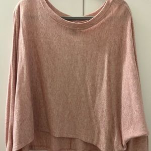 Light pink long sleeved crop